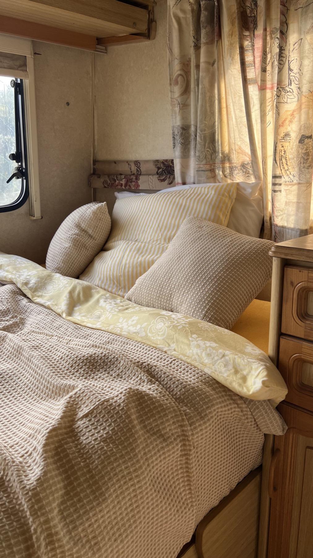 Caravan 2 volunteer accommodation at Mayday Algarve