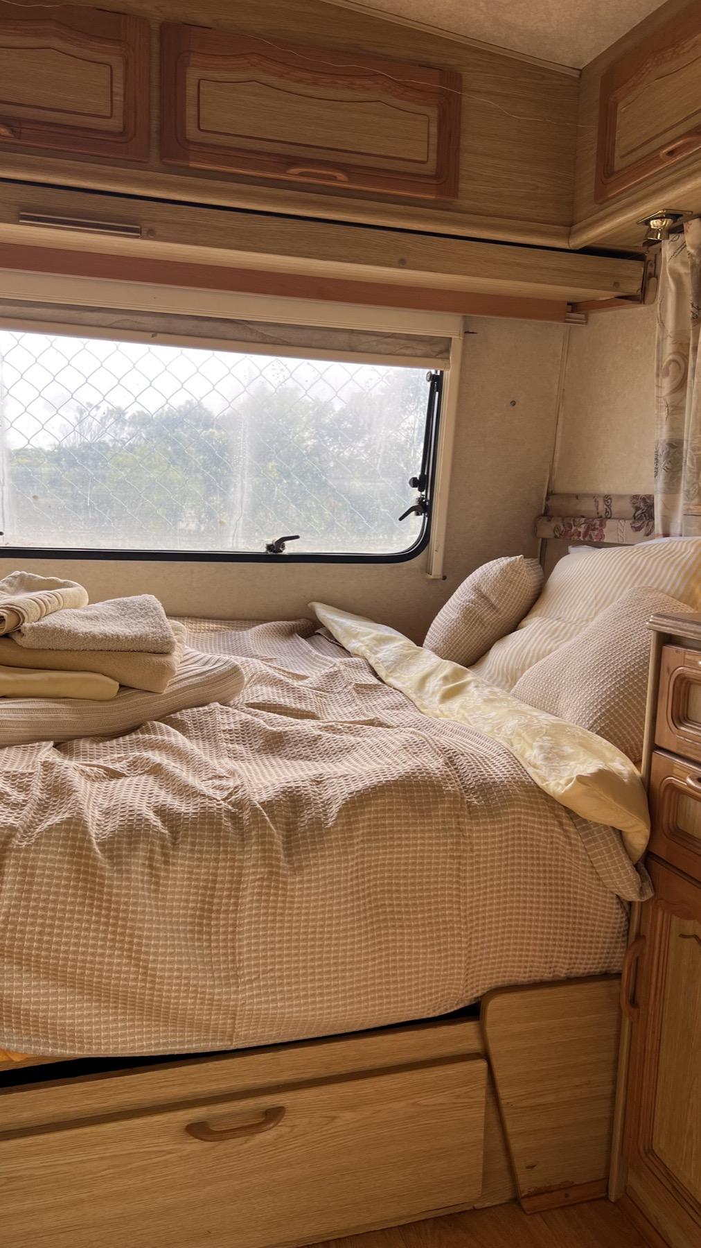 Caravan 2 volunteer accommodation at Mayday Algarve